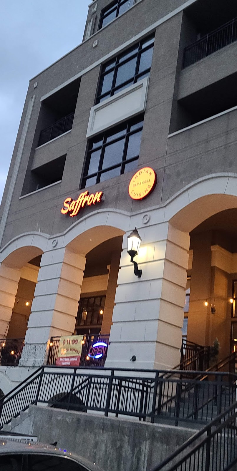 saffron indian cuisine bar & grill