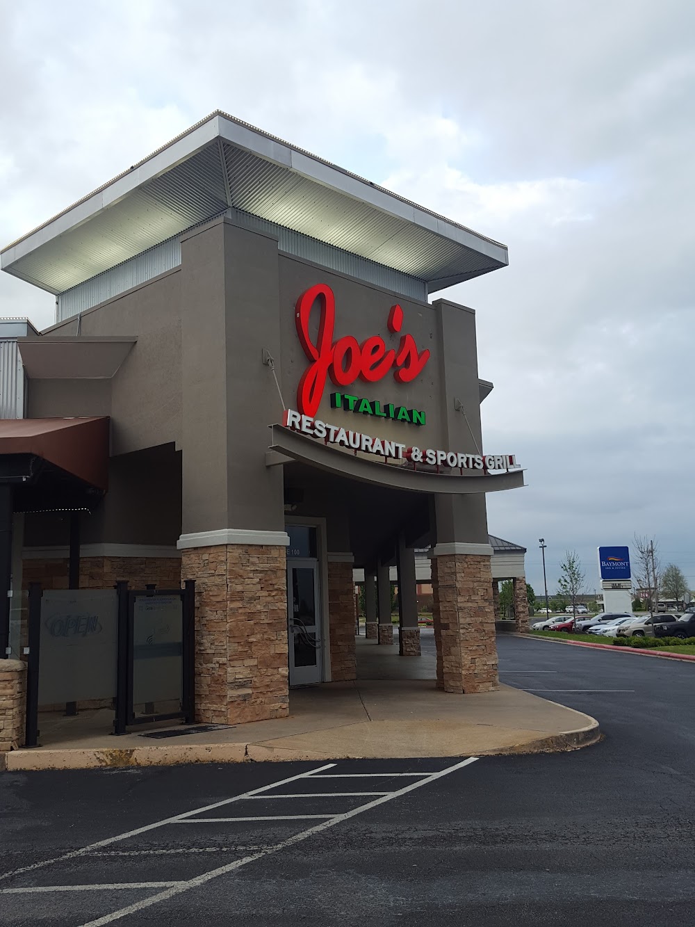 Joe’s Italian Grill