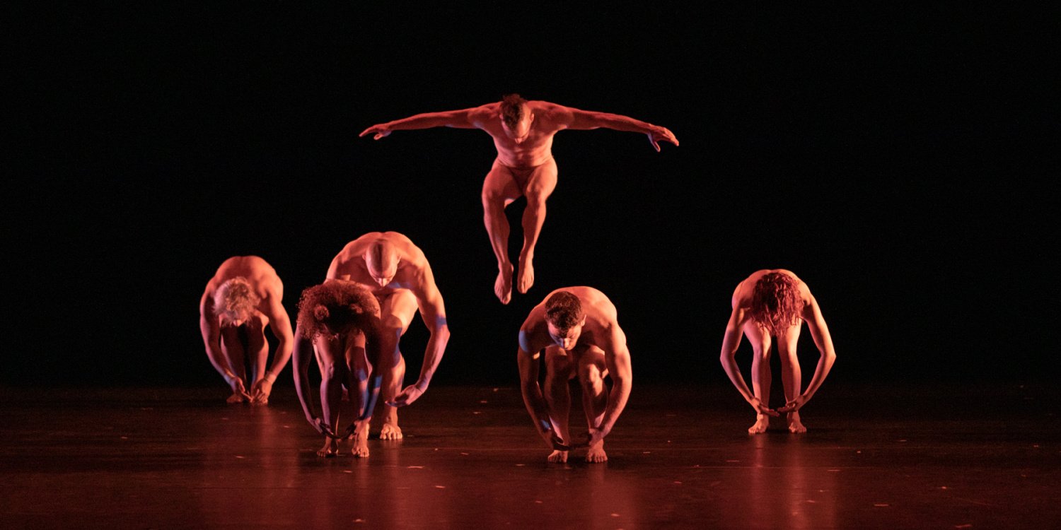 Pilobolus Re:CREATION Tour